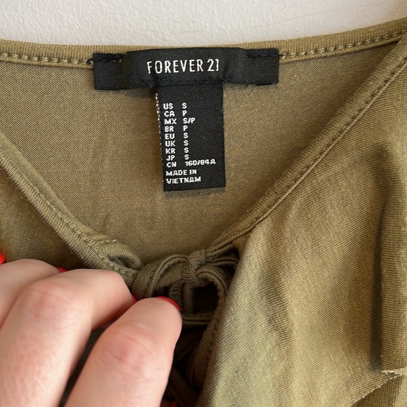 Olive dress size small Forever 21 - Picture 2 of 3